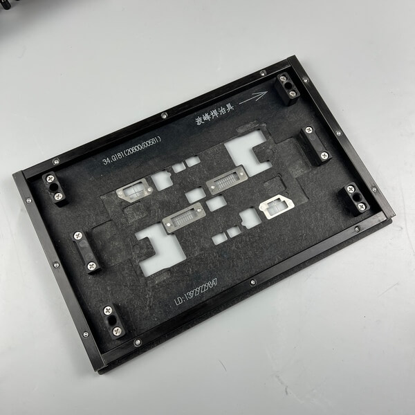 密脚连锡问题怎么解决？试试隔锡片防连锡波峰焊治具